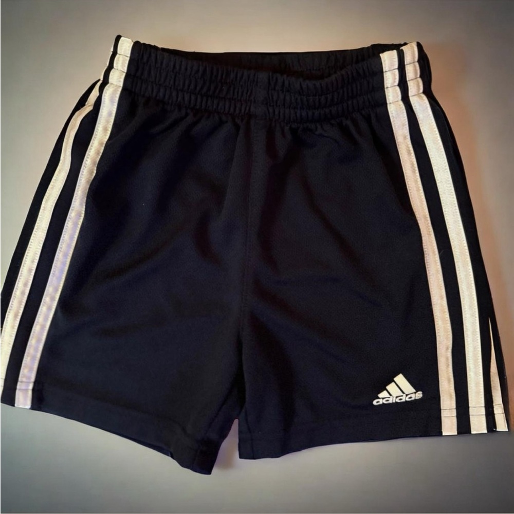 Adidas athletic shorts - Black/ 3T (B2)